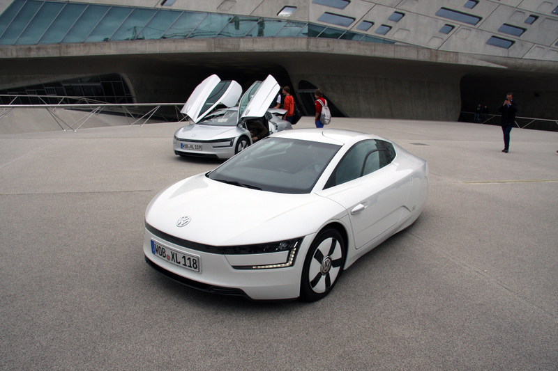 Illustration for article titled Driving Volkswagen's 261 MPG Car Is Like Driving The Future